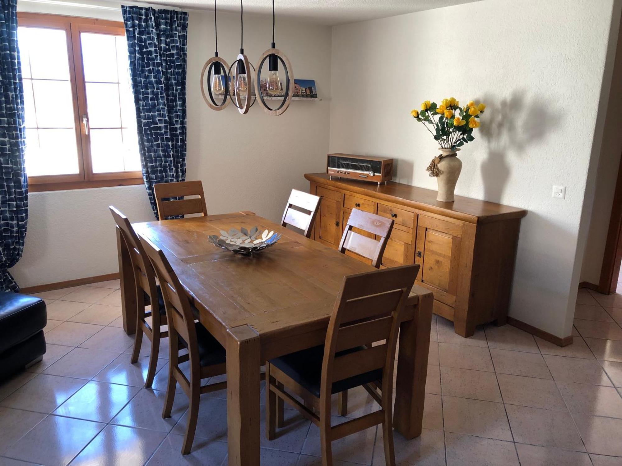 Auberge Les Rangs Conthey Extérieur photo